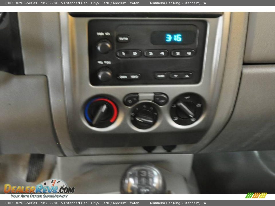 2007 Isuzu i-Series Truck i-290 LS Extended Cab Onyx Black / Medium Pewter Photo #10