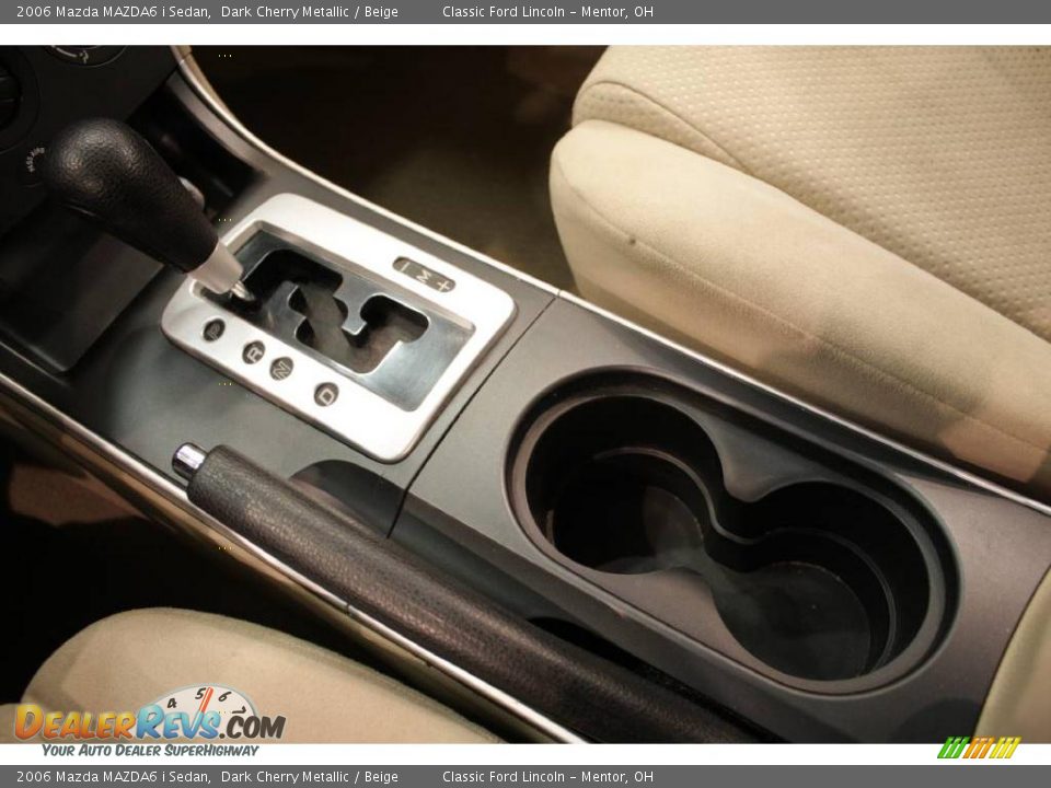2006 Mazda MAZDA6 i Sedan Dark Cherry Metallic / Beige Photo #13