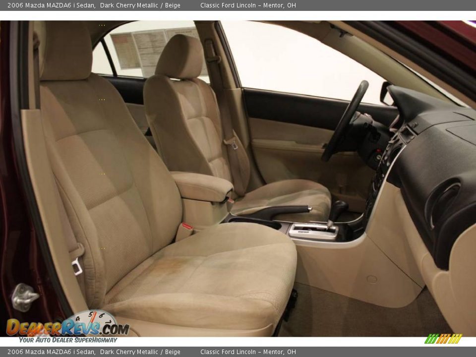 2006 Mazda MAZDA6 i Sedan Dark Cherry Metallic / Beige Photo #14