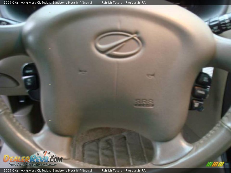 2003 Oldsmobile Alero GL Sedan Sandstone Metallic / Neutral Photo #15