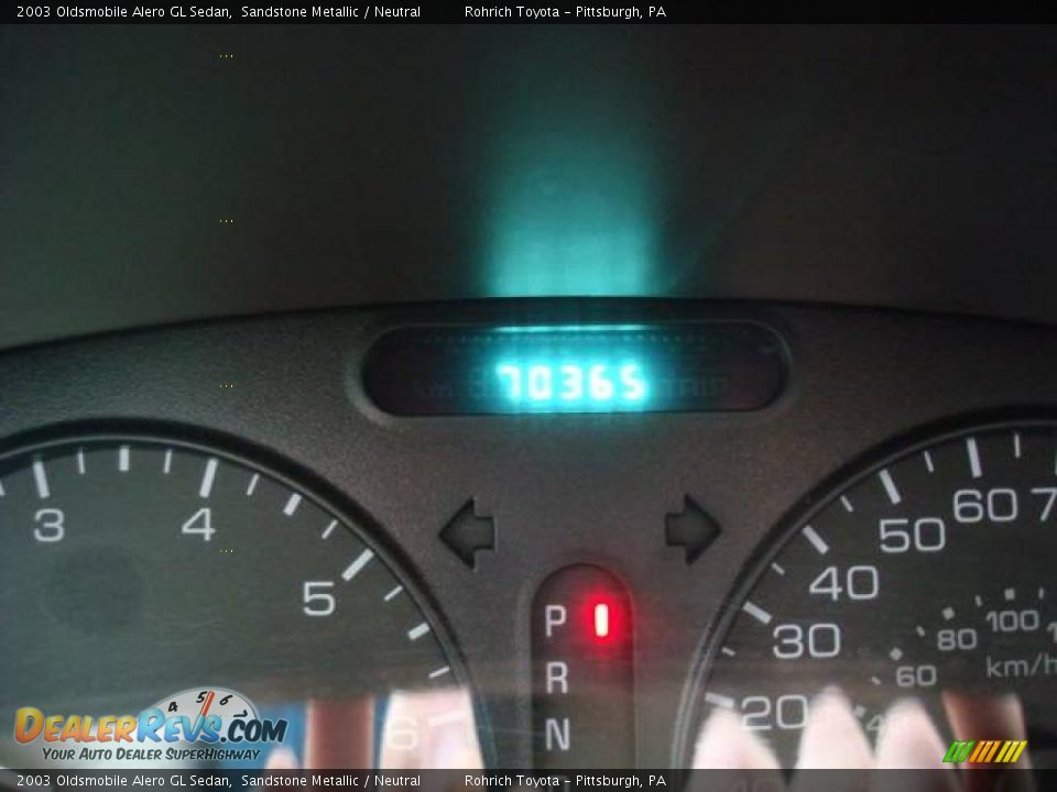 2003 Oldsmobile Alero GL Sedan Sandstone Metallic / Neutral Photo #20