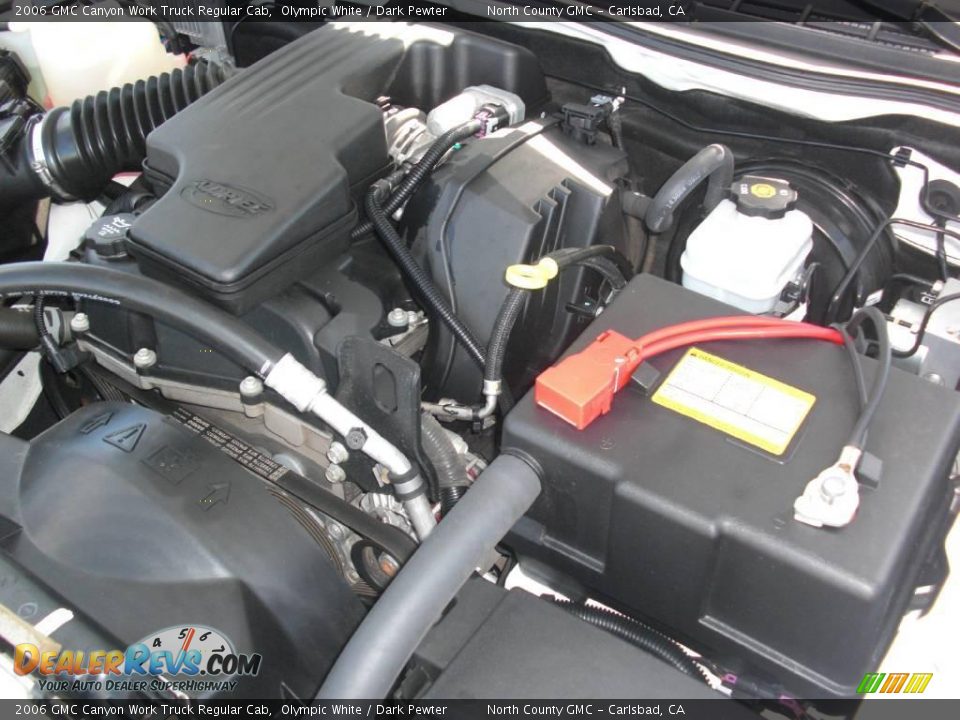 2006 GMC Canyon Work Truck Regular Cab Olympic White / Dark Pewter Photo #33