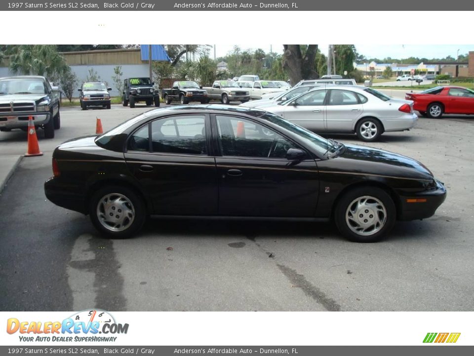 1997 Saturn S Series SL2 Sedan Black Gold / Gray Photo #4