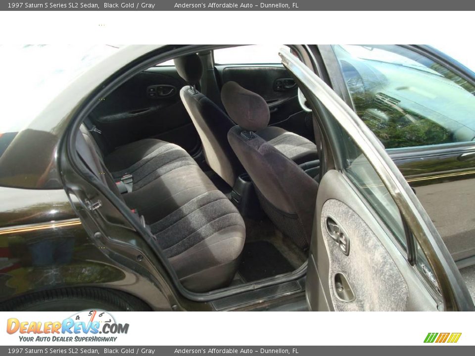 1997 Saturn S Series SL2 Sedan Black Gold / Gray Photo #23