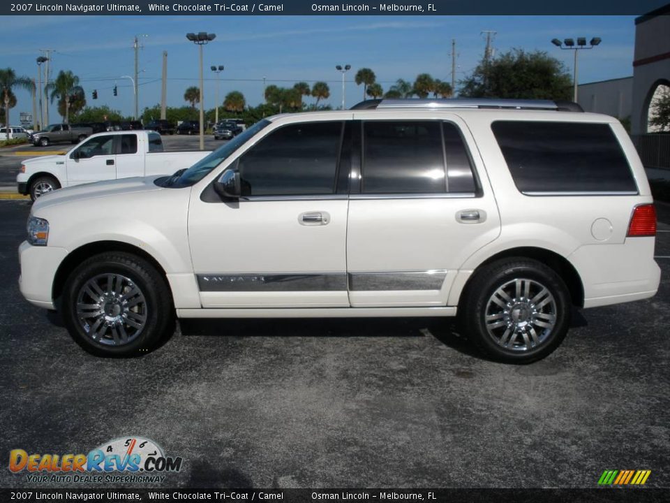 2007 Lincoln Navigator Ultimate White Chocolate Tri-Coat / Camel Photo #4