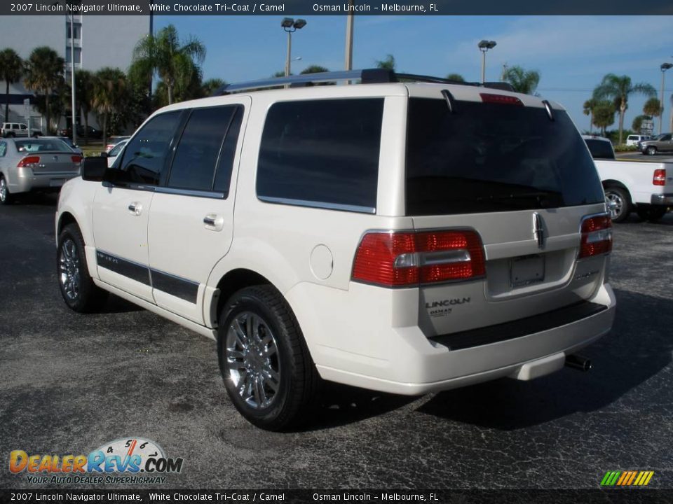 2007 Lincoln Navigator Ultimate White Chocolate Tri-Coat / Camel Photo #5