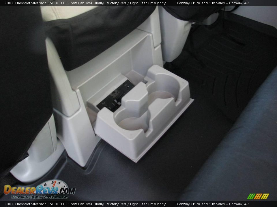 2007 Chevrolet Silverado 3500HD LT Crew Cab 4x4 Dually Victory Red / Light Titanium/Ebony Photo #16