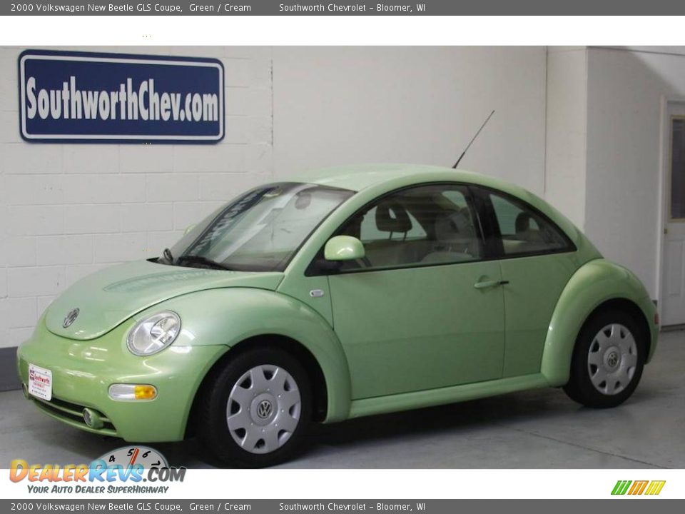2000 Volkswagen New Beetle GLS Coupe Green / Cream Photo #1