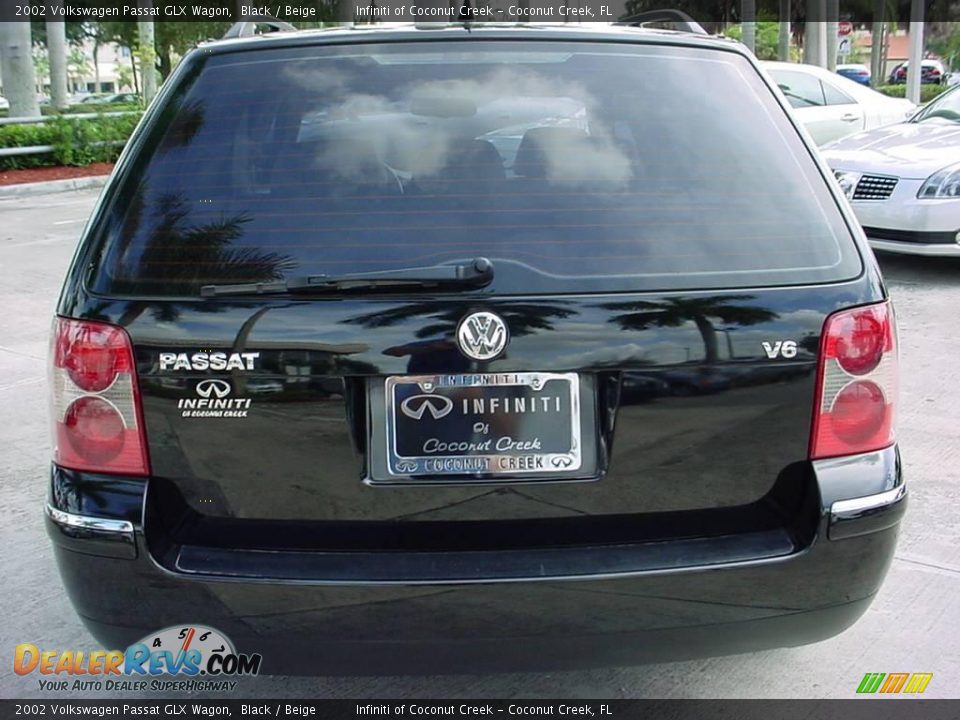 2002 Volkswagen Passat GLX Wagon Black / Beige Photo #4