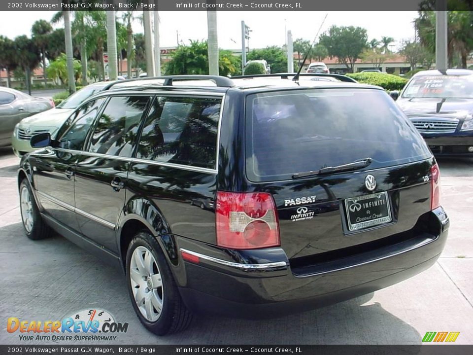 2002 Volkswagen Passat GLX Wagon Black / Beige Photo #6