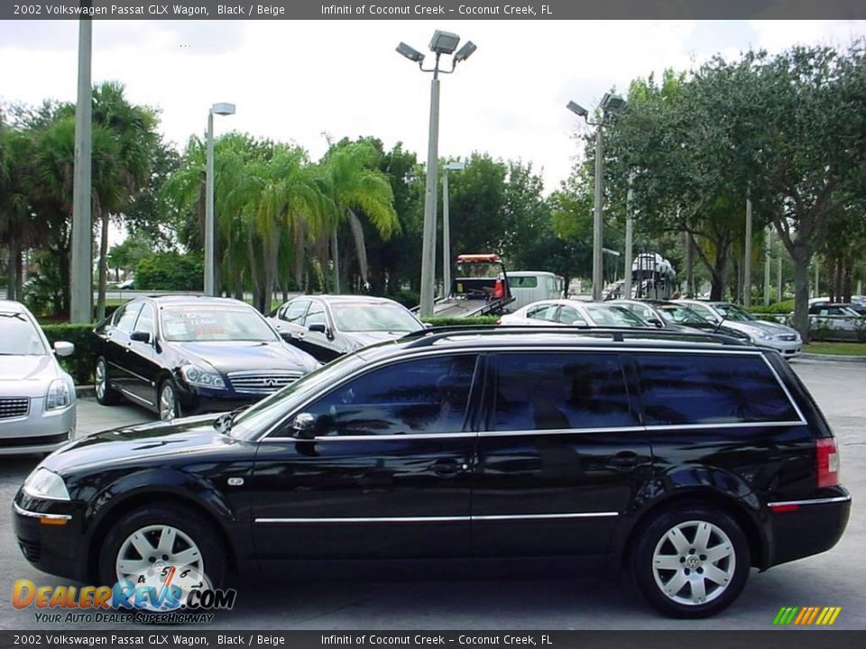 2002 Volkswagen Passat GLX Wagon Black / Beige Photo #7