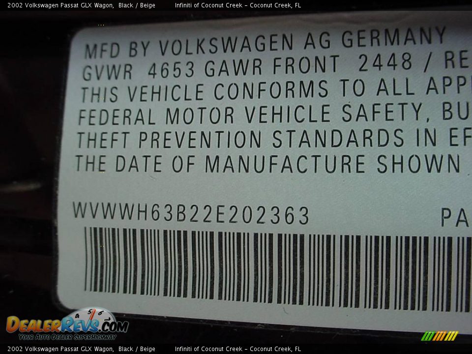 2002 Volkswagen Passat GLX Wagon Black / Beige Photo #28