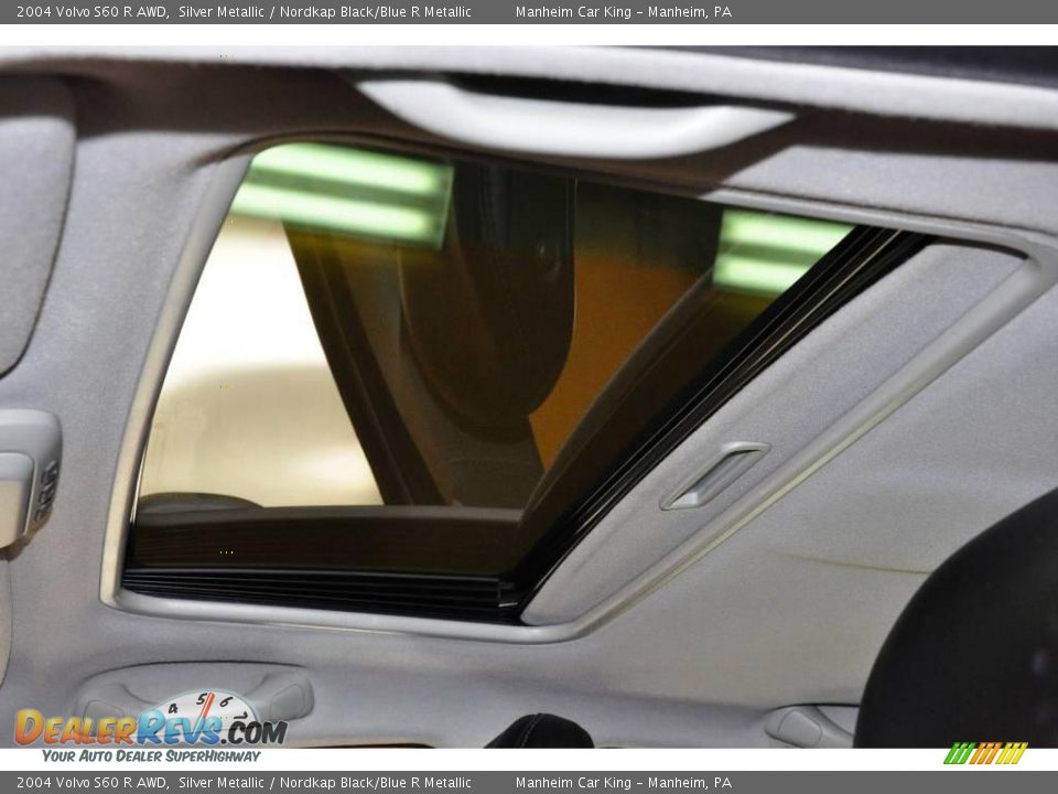 2004 Volvo S60 R AWD Silver Metallic / Nordkap Black/Blue R Metallic Photo #10