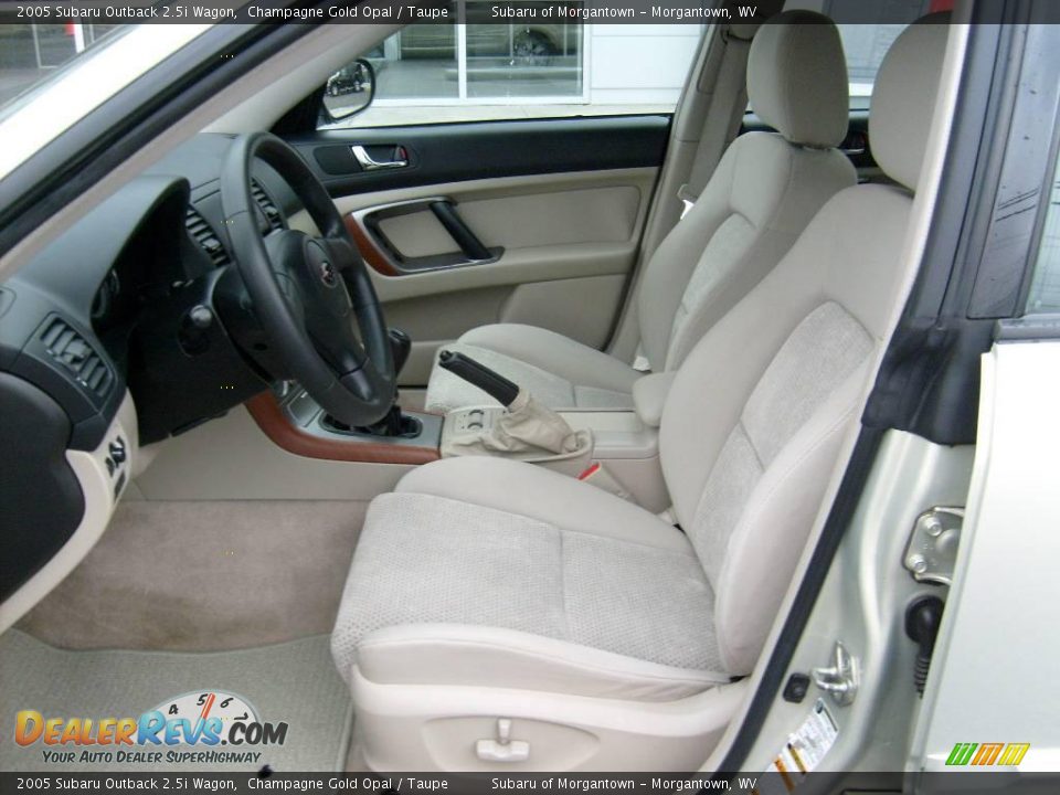 2005 Subaru Outback 2.5i Wagon Champagne Gold Opal / Taupe Photo #10