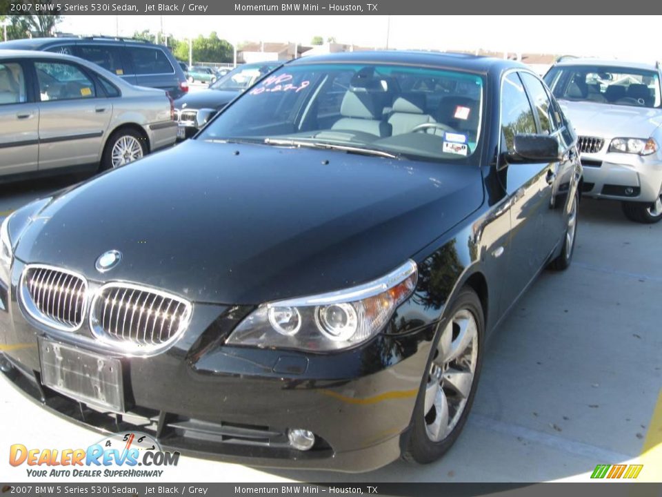 2007 BMW 5 Series 530i Sedan Jet Black / Grey Photo #1