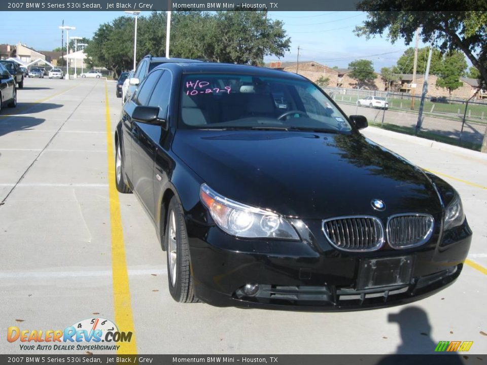 2007 BMW 5 Series 530i Sedan Jet Black / Grey Photo #4