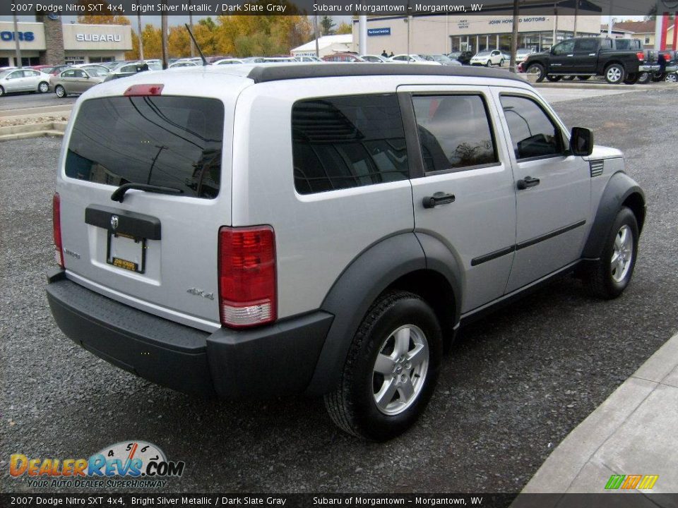 2007 Dodge Nitro SXT 4x4 Bright Silver Metallic / Dark Slate Gray Photo #5