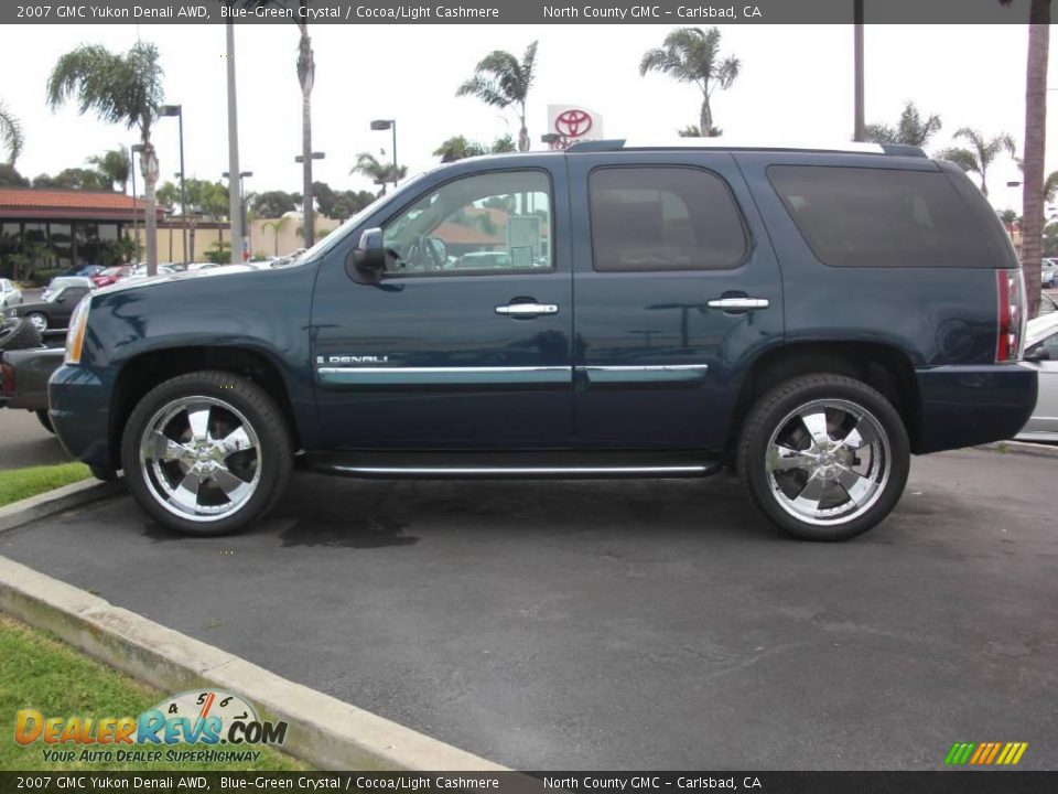 2007 GMC Yukon Denali AWD Blue-Green Crystal / Cocoa/Light Cashmere Photo #2