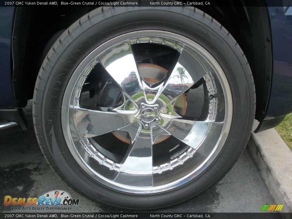 2007 GMC Yukon Denali AWD Blue-Green Crystal / Cocoa/Light Cashmere Photo #8
