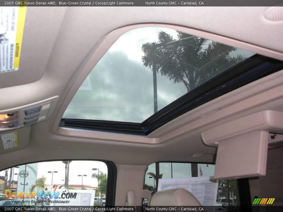 2007 GMC Yukon Denali AWD Blue-Green Crystal / Cocoa/Light Cashmere Photo #26