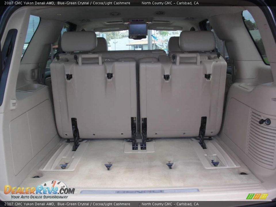 2007 GMC Yukon Denali AWD Blue-Green Crystal / Cocoa/Light Cashmere Photo #31