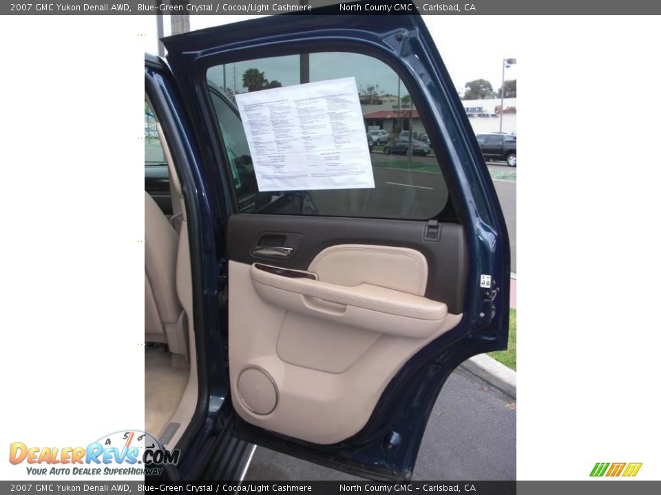 2007 GMC Yukon Denali AWD Blue-Green Crystal / Cocoa/Light Cashmere Photo #35