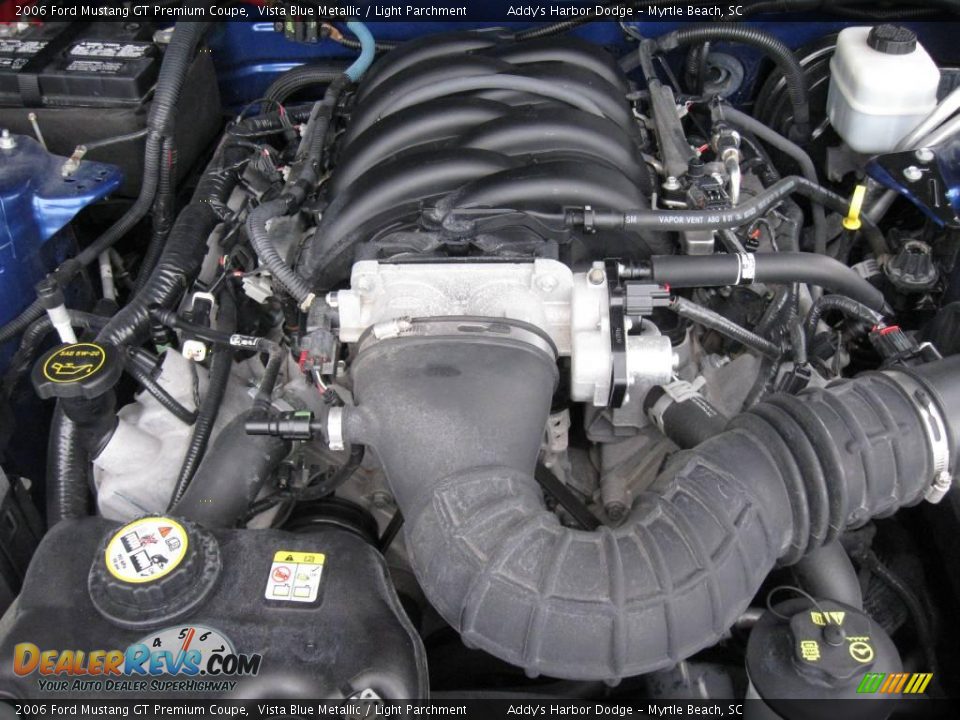2006 Ford Mustang GT Premium Coupe Vista Blue Metallic / Light Parchment Photo #27