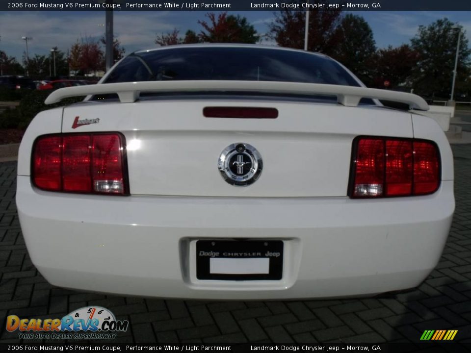 2006 Ford Mustang V6 Premium Coupe Performance White / Light Parchment Photo #4