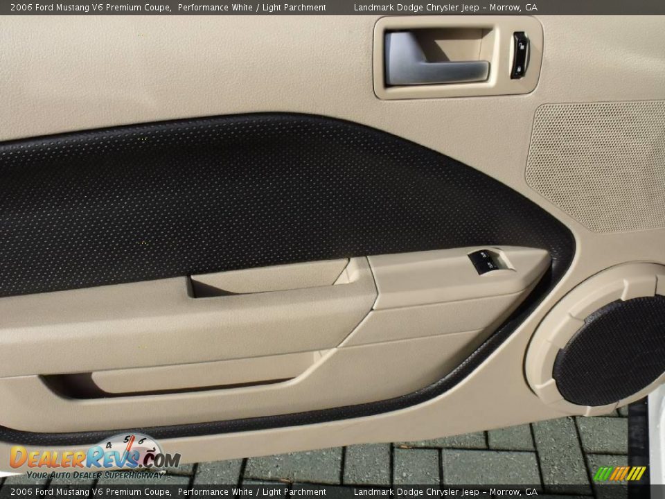 2006 Ford Mustang V6 Premium Coupe Performance White / Light Parchment Photo #11
