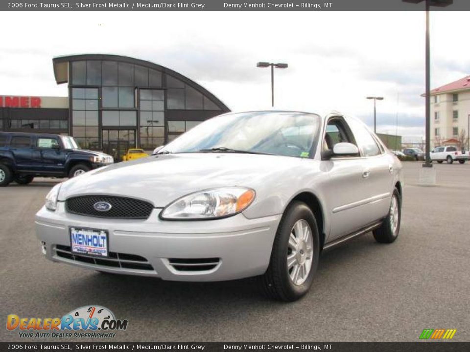 2006 Ford Taurus SEL Silver Frost Metallic / Medium/Dark Flint Grey Photo #2