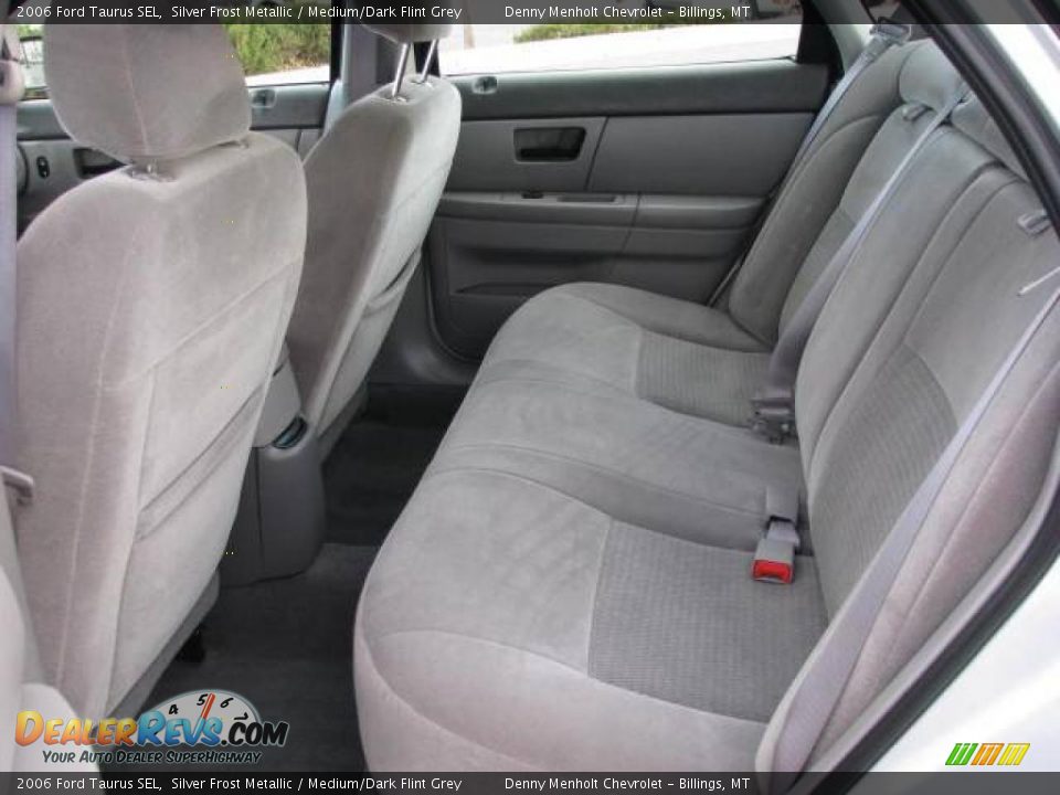 2006 Ford Taurus SEL Silver Frost Metallic / Medium/Dark Flint Grey Photo #8