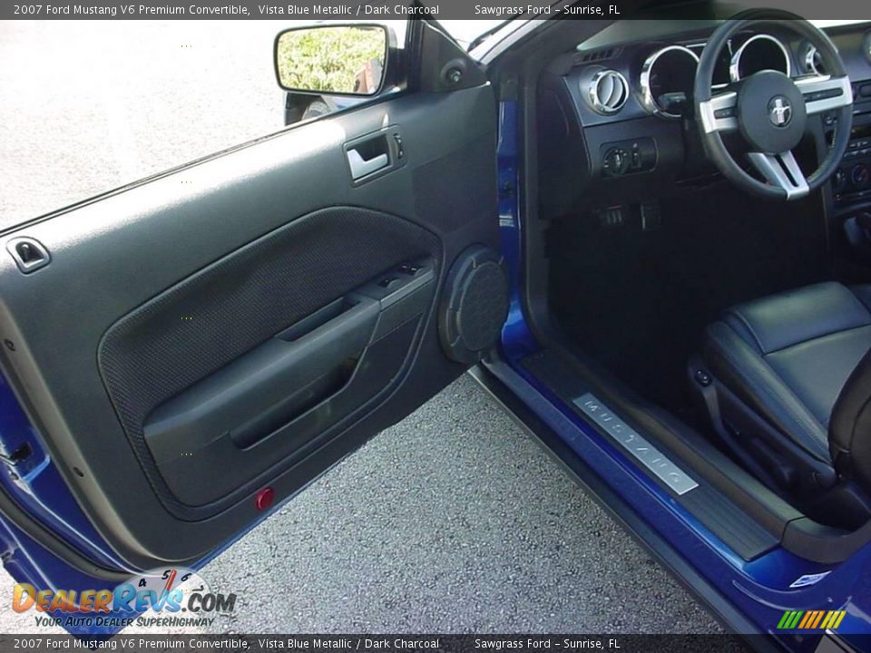 2007 Ford Mustang V6 Premium Convertible Vista Blue Metallic / Dark Charcoal Photo #10