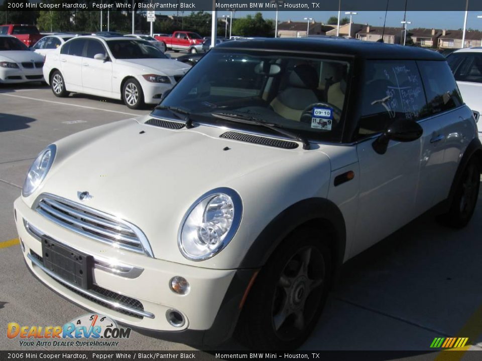 2006 Mini Cooper Hardtop Pepper White / Black/Panther Black Photo #1