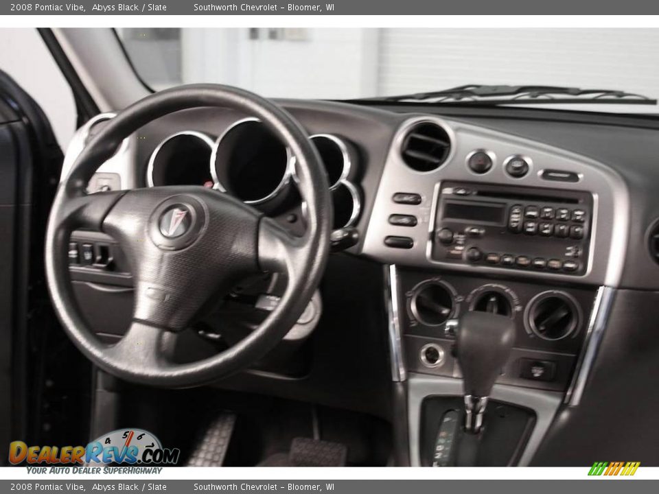 2008 Pontiac Vibe Abyss Black / Slate Photo #6