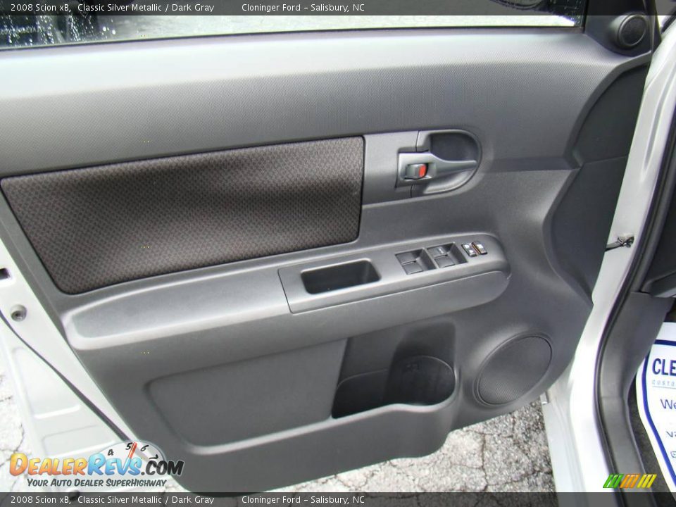 2008 Scion xB Classic Silver Metallic / Dark Gray Photo #15