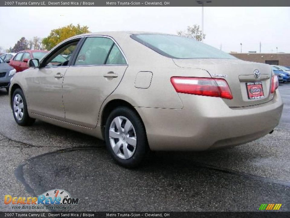 2007 Toyota Camry LE Desert Sand Mica / Bisque Photo #5