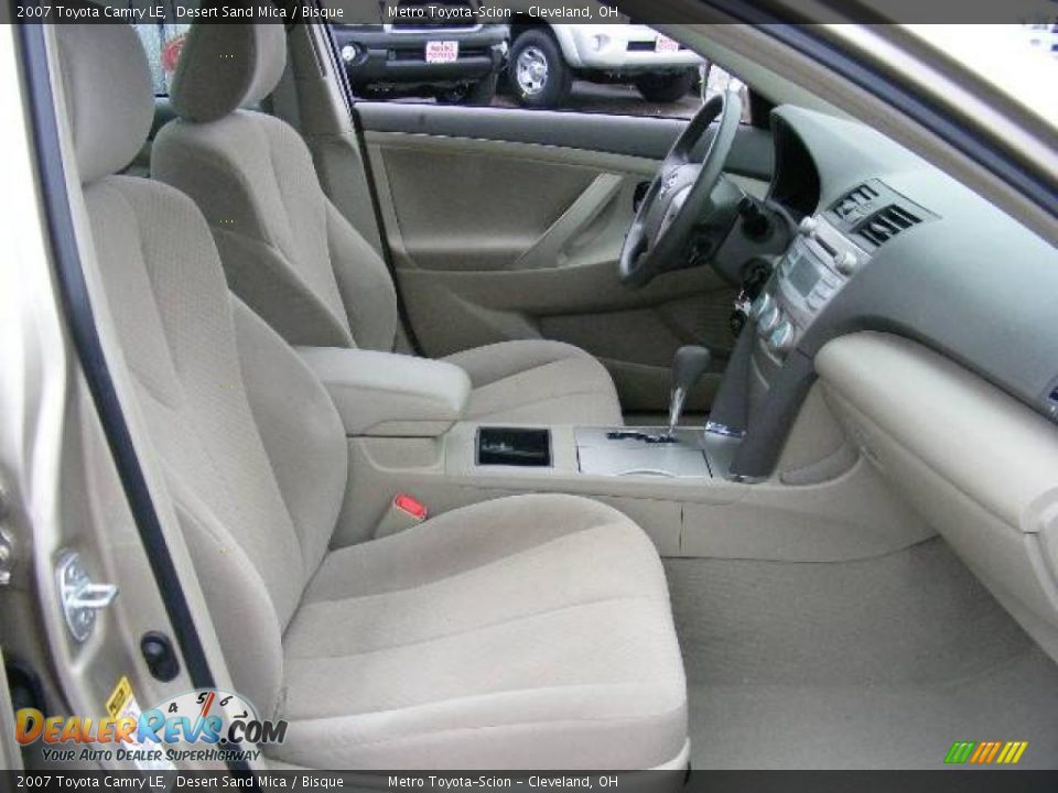 2007 Toyota Camry LE Desert Sand Mica / Bisque Photo #13