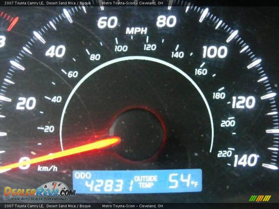 2007 Toyota Camry LE Desert Sand Mica / Bisque Photo #17