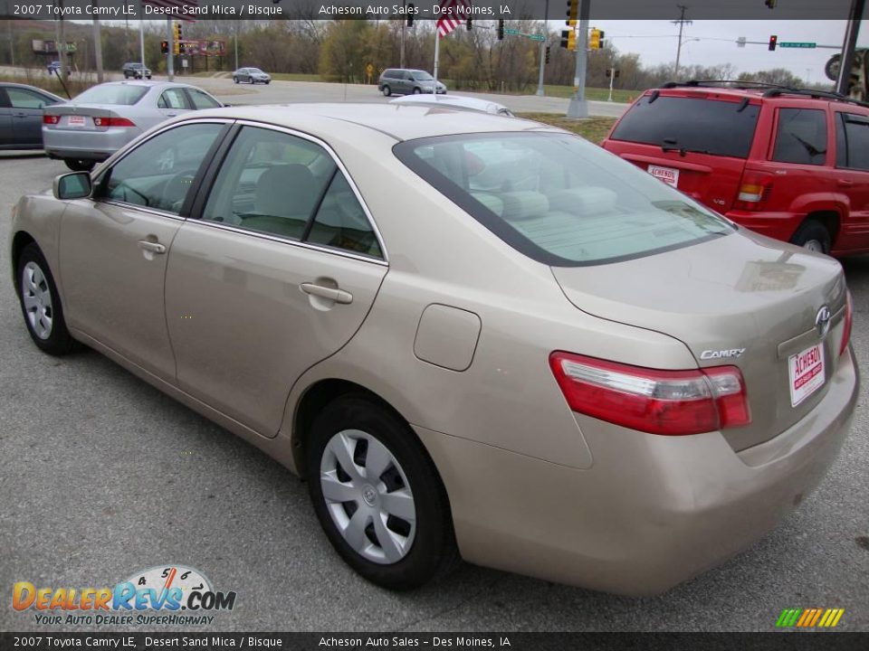 2007 Toyota Camry LE Desert Sand Mica / Bisque Photo #3