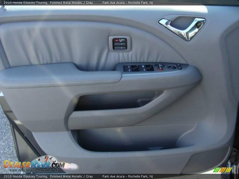 2010 Honda Odyssey Touring Polished Metal Metallic / Gray Photo #7