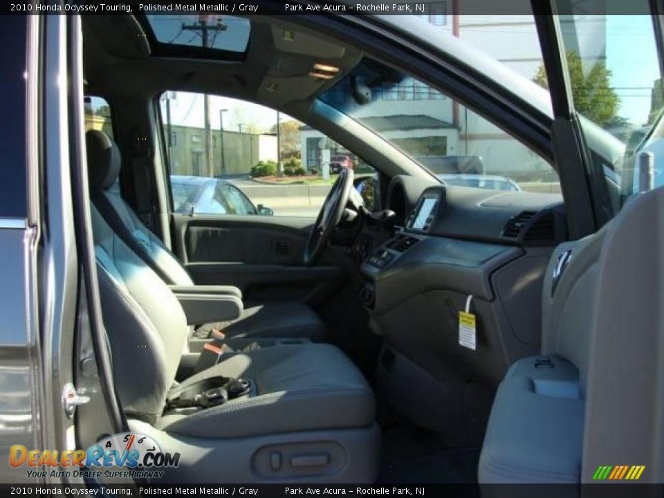 2010 Honda Odyssey Touring Polished Metal Metallic / Gray Photo #23