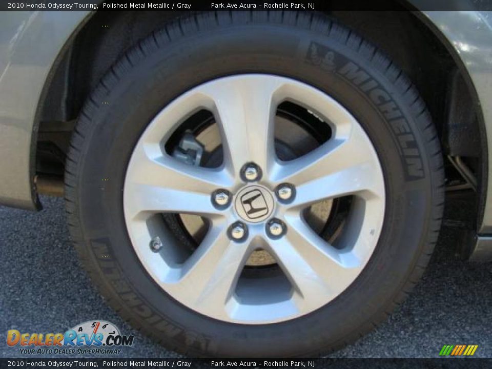 2010 Honda Odyssey Touring Polished Metal Metallic / Gray Photo #24