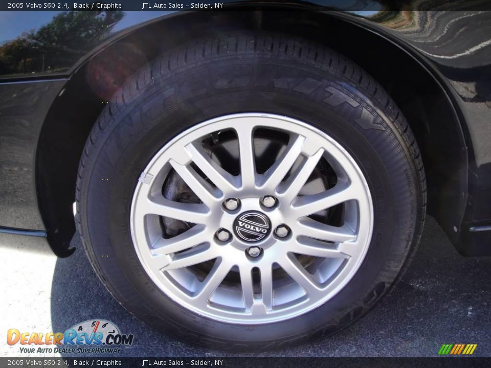 2005 Volvo S60 2.4 Black / Graphite Photo #8