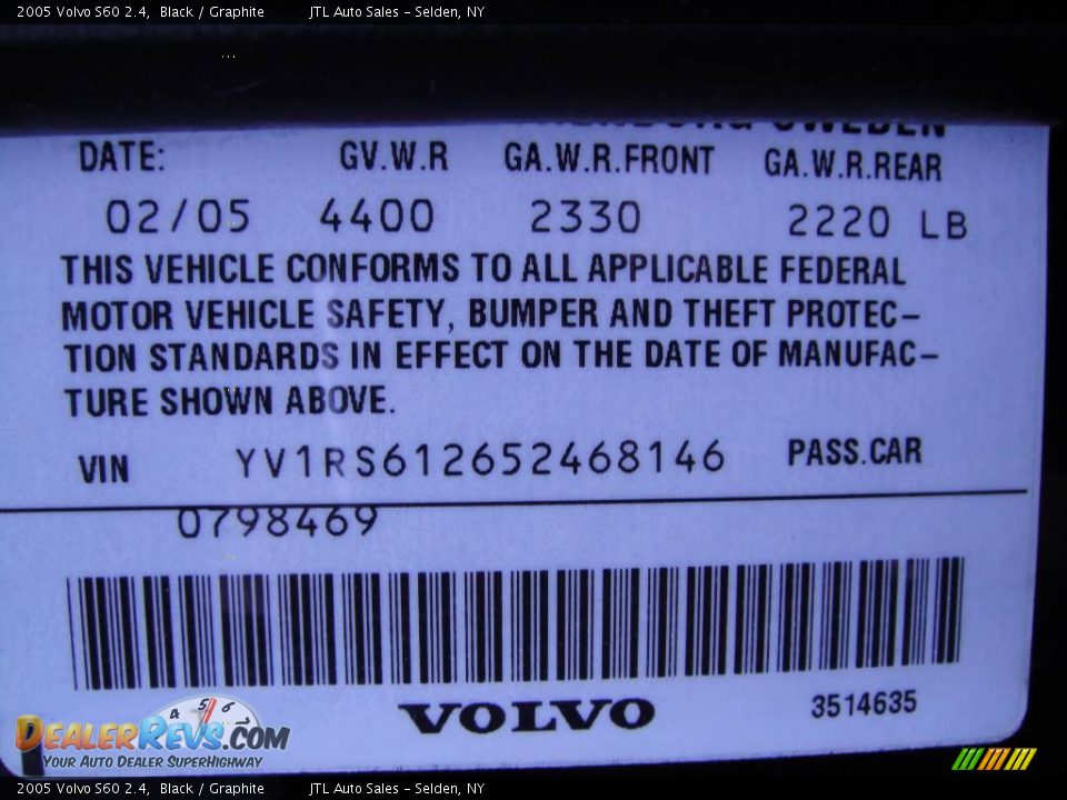 2005 Volvo S60 2.4 Black / Graphite Photo #16