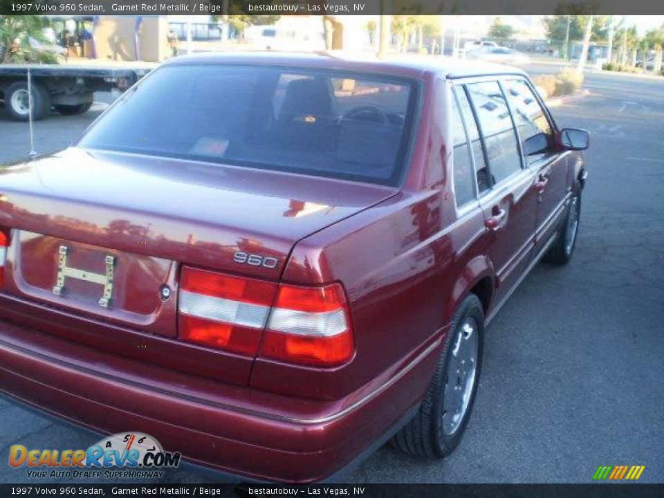 1997 Volvo 960 Sedan Garnet Red Metallic / Beige Photo #8
