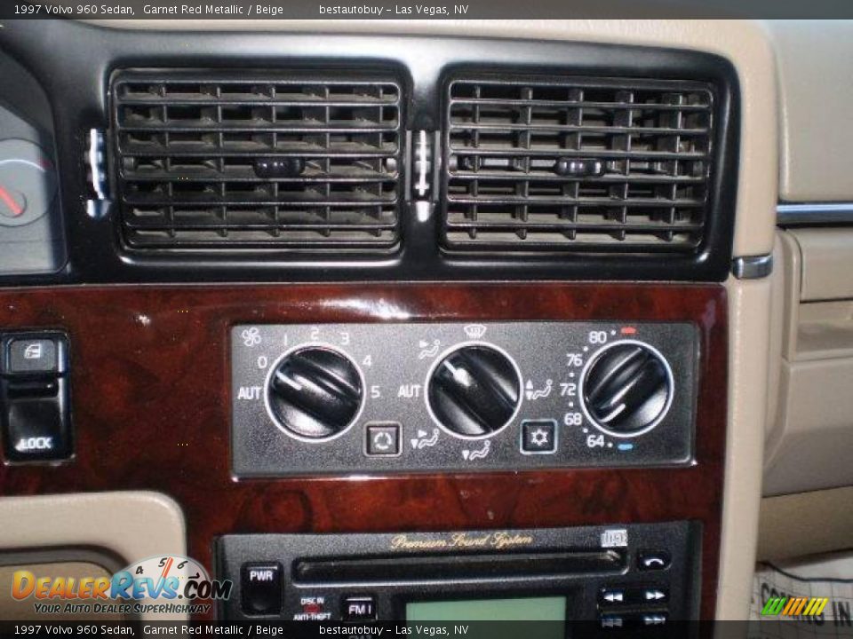 1997 Volvo 960 Sedan Garnet Red Metallic / Beige Photo #13