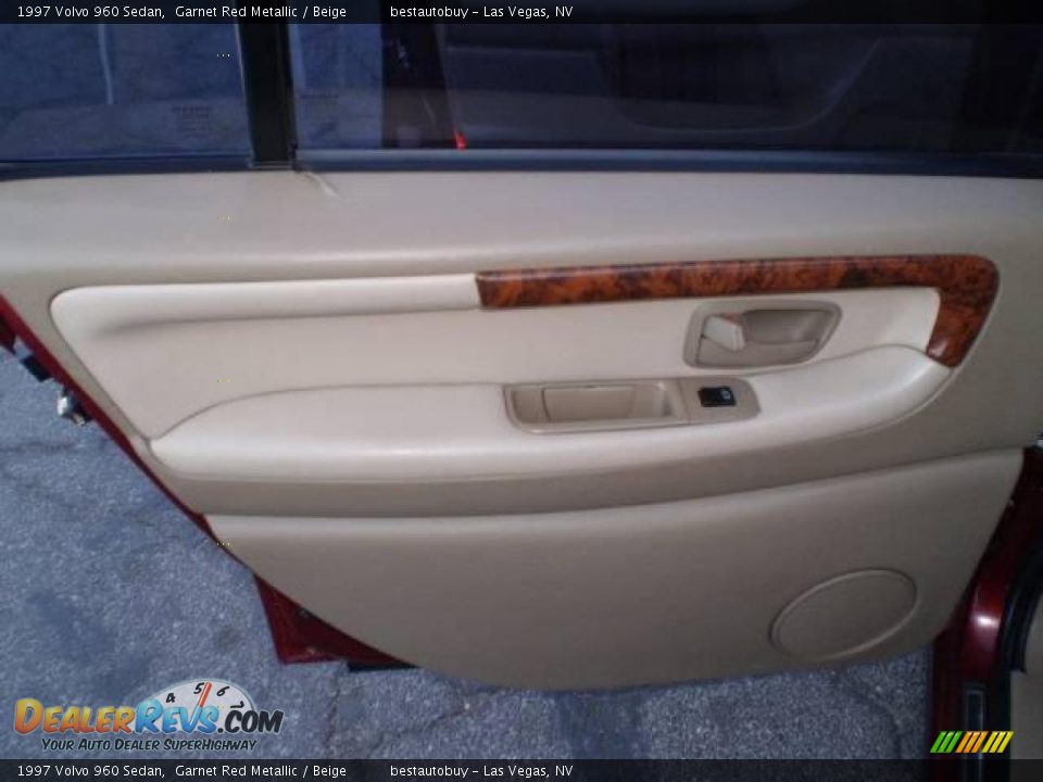 1997 Volvo 960 Sedan Garnet Red Metallic / Beige Photo #21