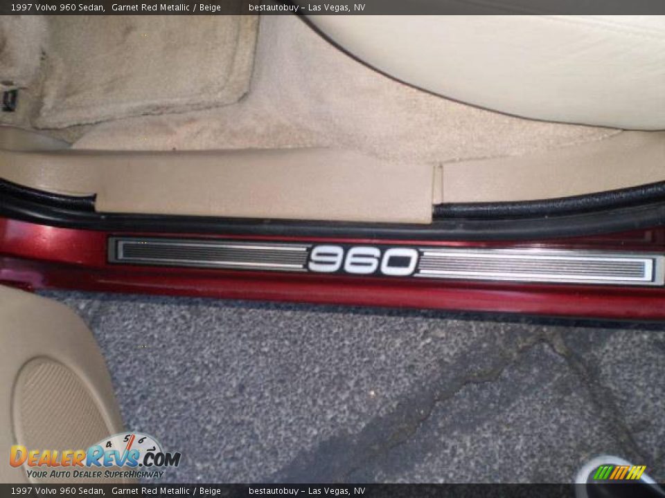 1997 Volvo 960 Sedan Garnet Red Metallic / Beige Photo #22