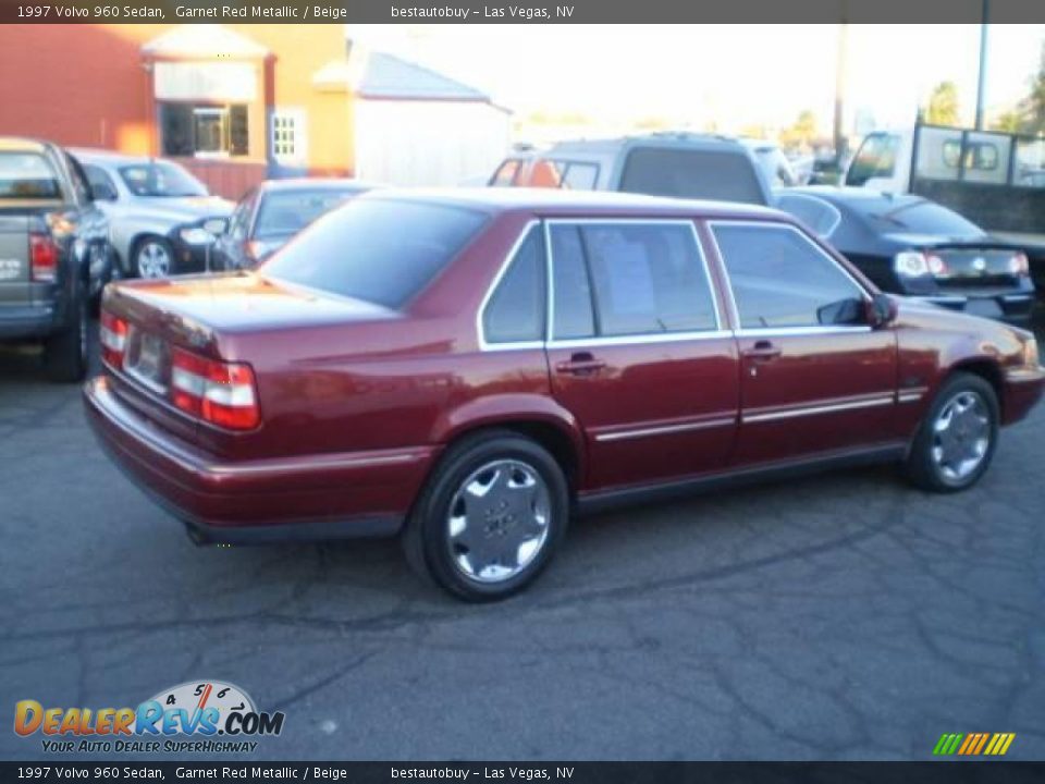 1997 Volvo 960 Sedan Garnet Red Metallic / Beige Photo #31