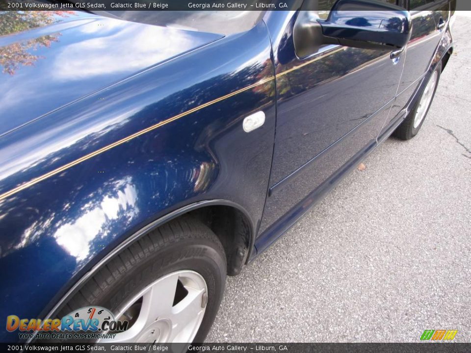 2001 Volkswagen Jetta GLS Sedan Galactic Blue / Beige Photo #26